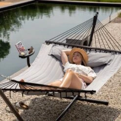 Vita5 Hangmat Met Standaard En Spreidstok – 2 Persoons – Incl. Bekerhouder - Afneembaar Kussen – Uv-bestendig – Lichtgrijs -Meubel Verkoop 1200x1200 1274