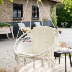 Vita5 Macramé Hangstoel - Voor Binnen En Buiten - Zonder Standaard - Incl. Kussen, Boekenvak En Beschermhoes - Tot 150kg - Beige 24 Vita5 Macramé Hangstoel - Voor Binnen En Buiten - Zonder Standaard - Incl. Kussen, Boekenvak En Beschermhoes - Tot 150kg - Beige -Meubel Verkoop 1200x1200 229