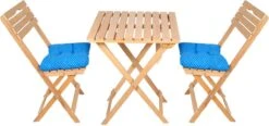 SiRaC - Houten Tuinset - Balkonset - 3-delig - Met Paarse Kussens - Natuurlijke Hout - Balkon Meubelen - 2 Persoons Balkonset - Twee Stoelen En Bijzettafel - Hout -Meubel Verkoop 1200x565 1