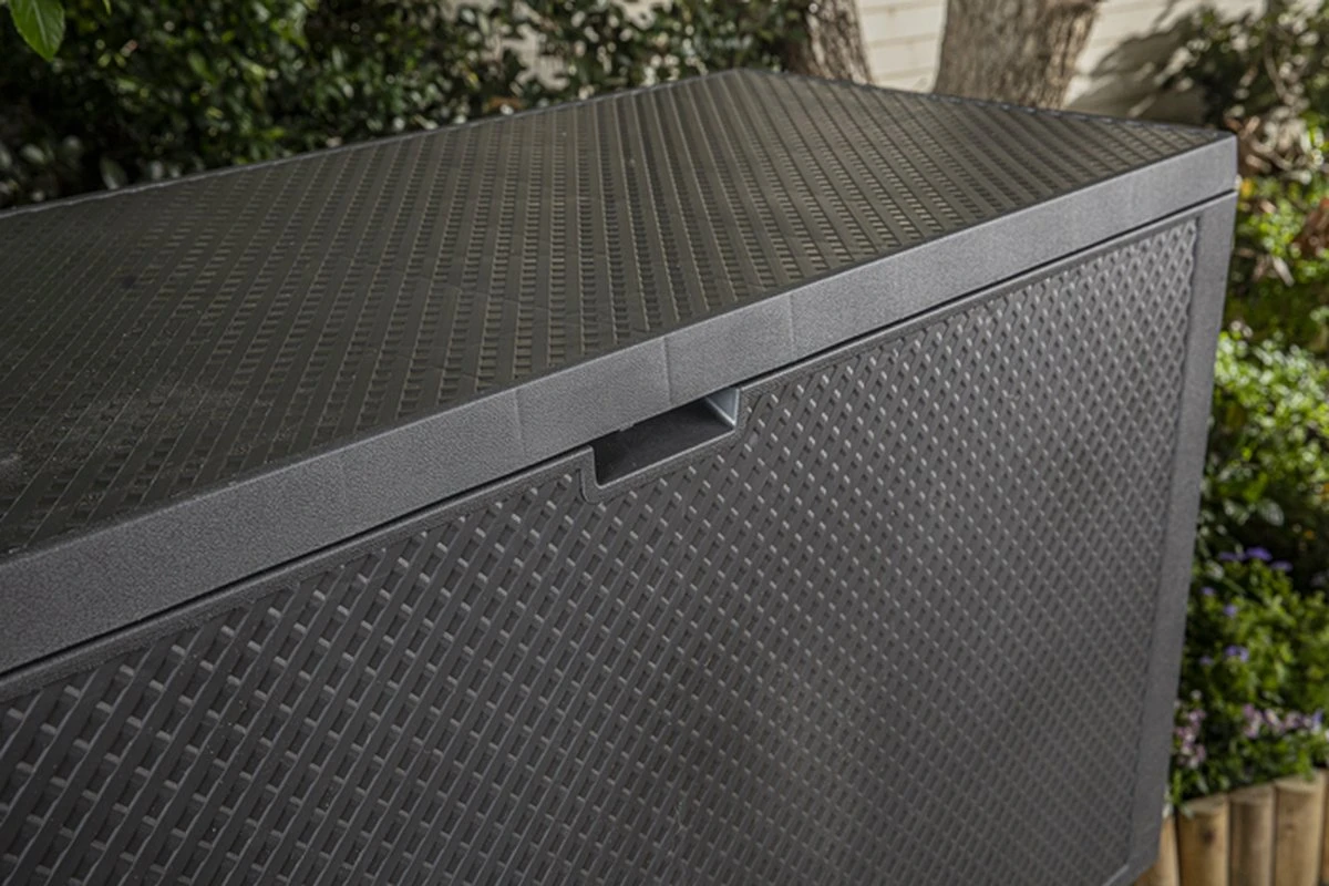 Keter Emily Opbergbox - 118x45x57 Cm - 270L - Grafiet 12 Keter Emily Opbergbox - 118x45x57 Cm - 270L - Grafiet - Afbeelding 10